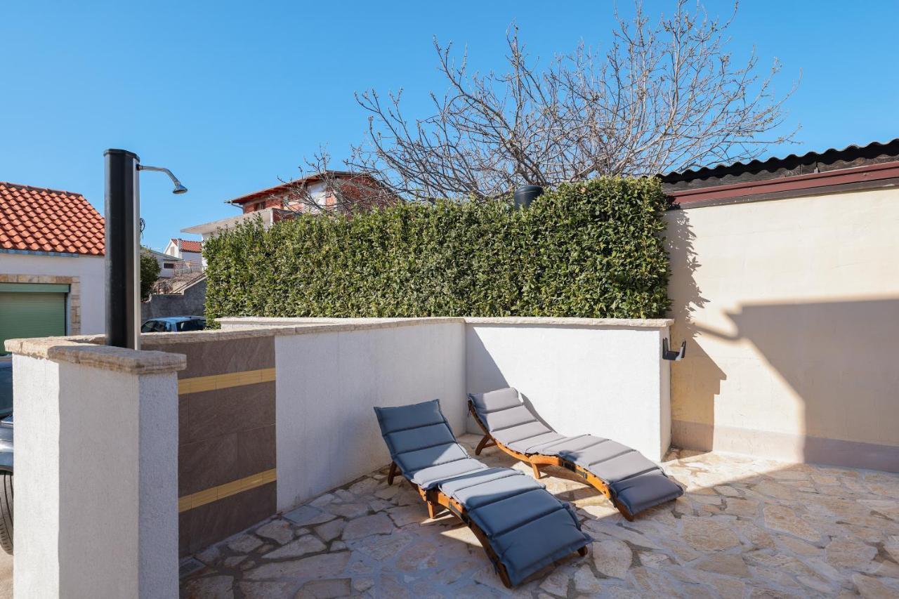 Apartamento Coco Pirovac Exterior foto